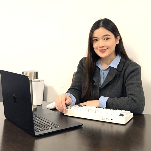 Nicole | Virtual Assistant