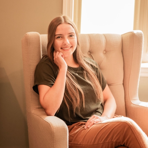 Caroline Stang, LCSW, CCTP, ART Provider